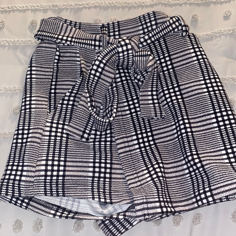 plaid skirt